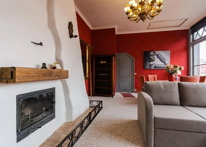 アパート Old Town View In With Sauna