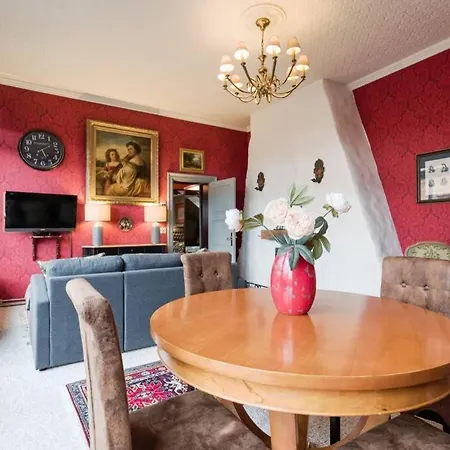 Old Town View In With Sauna Apartment *