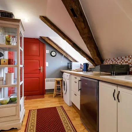 Old Town View In With Sauna *